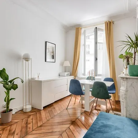 Logement D'exception 8eme Paris